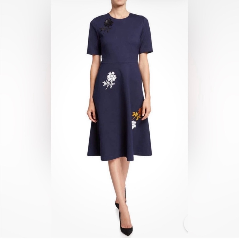 Tory Burch Embellished
Ponte Dress Navy Pockets Flower
Sequins Size M